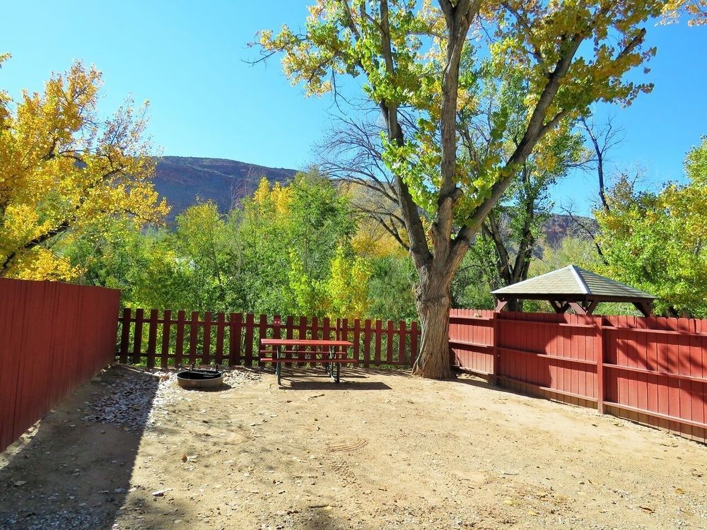 Hotel Sun Outdoors Moab Downtown Esterno foto