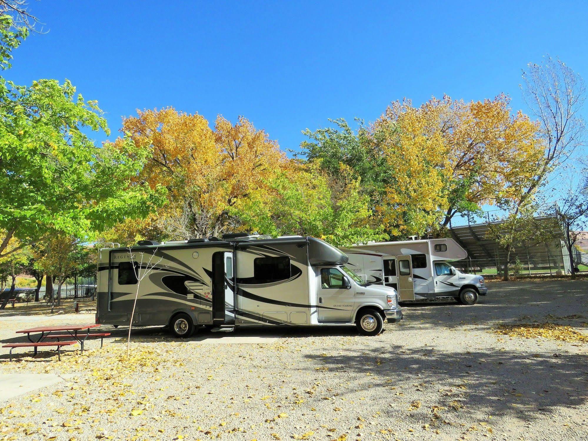 Hotel Sun Outdoors Moab Downtown Esterno foto