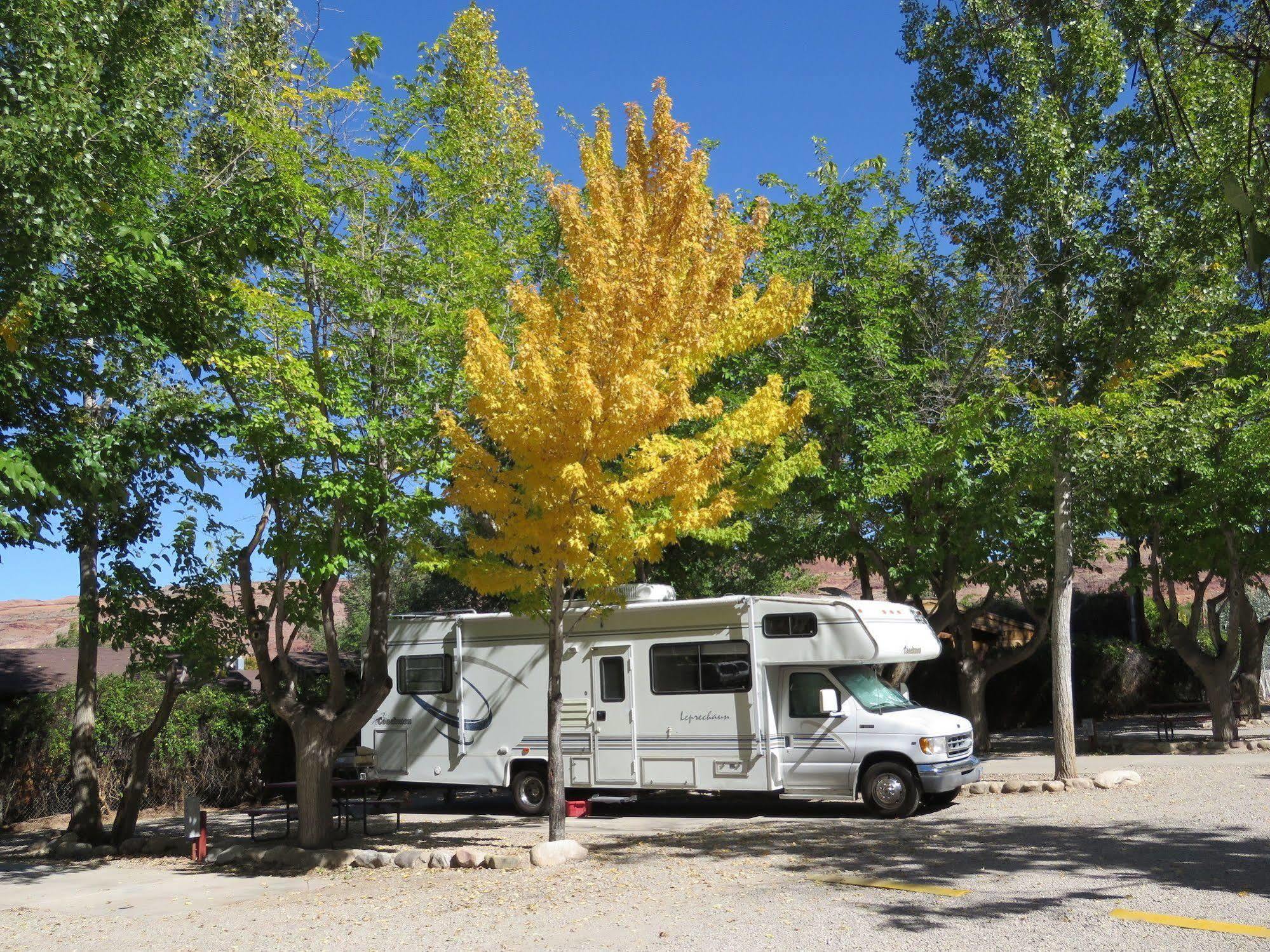 Hotel Sun Outdoors Moab Downtown Esterno foto