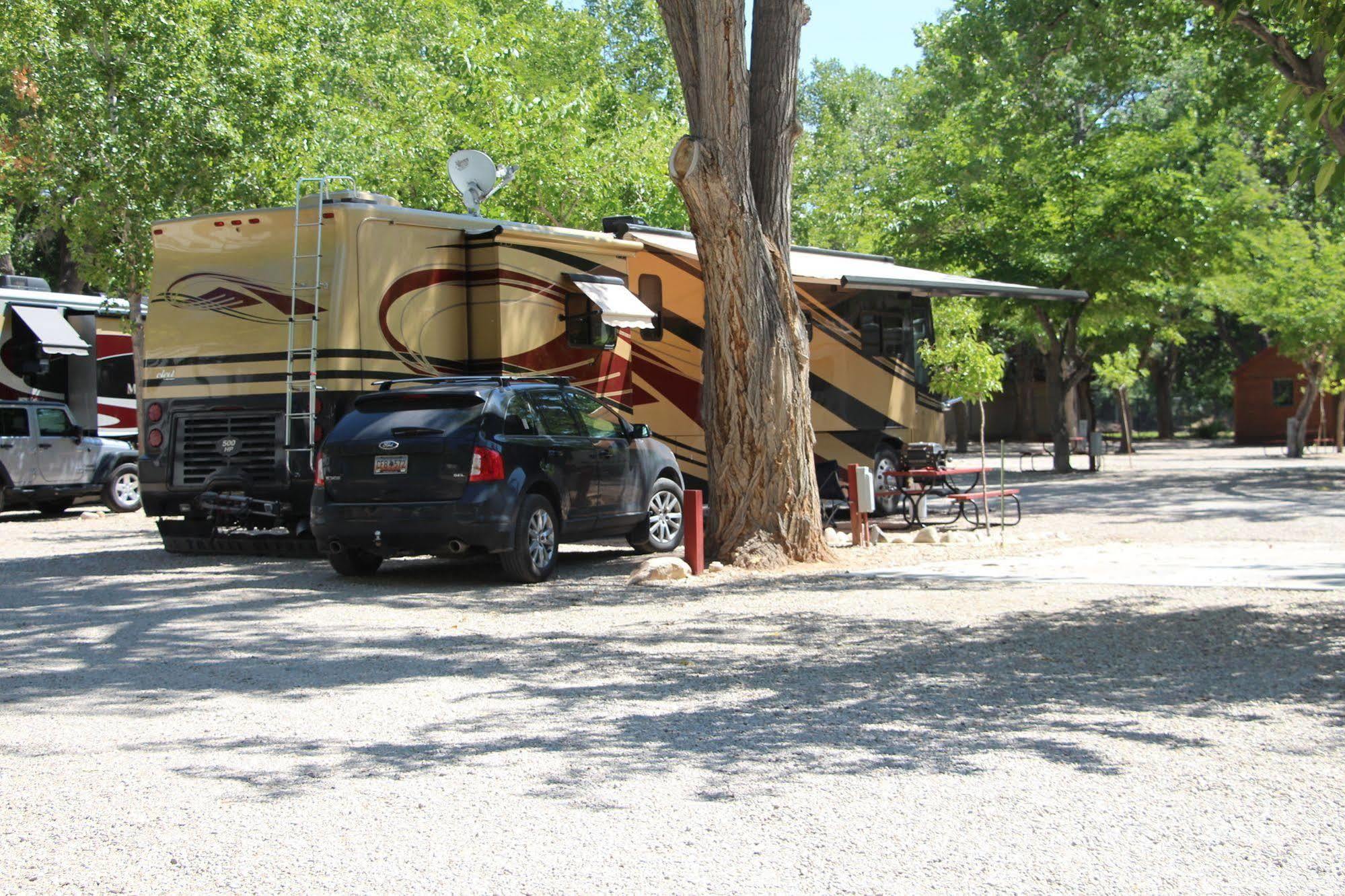 Hotel Sun Outdoors Moab Downtown Esterno foto